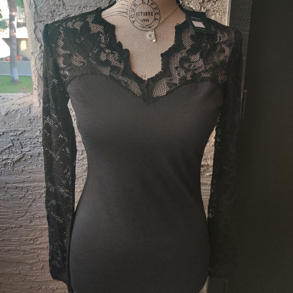 Miusol Black Lace Long Sleeve Dress